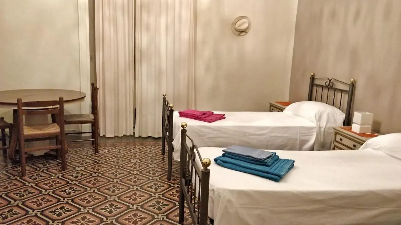 Apartament Adriano'S House Catania Cathedral First Floor Włochy